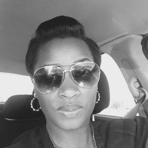 Meet your Posher, Tierra